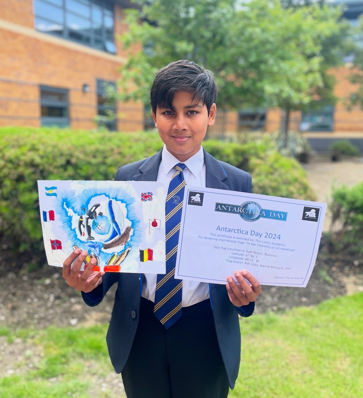 Ravidu’s Artwork Takes Antarctica! 